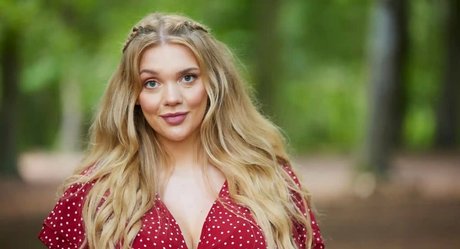 Lucy May Dawson adult star pic