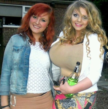 Lucy May Dawson best model pics