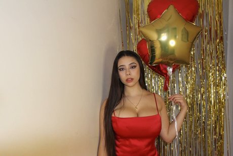 thick blonde onlyfans sexy photo