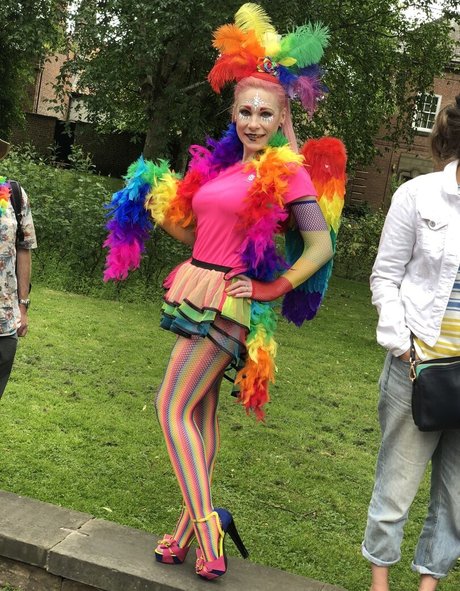 bombchel xxx star photos