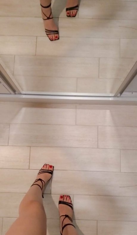 darkandpink35 erotic pornstar picture