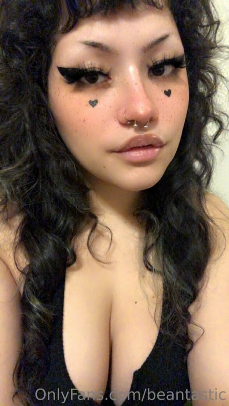 beantastic beautiful pornstar img