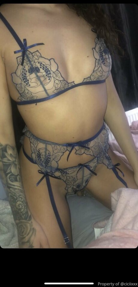 CloeGrey pornographic model archive