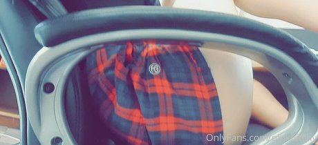 pinkbitchy model beautiful picture