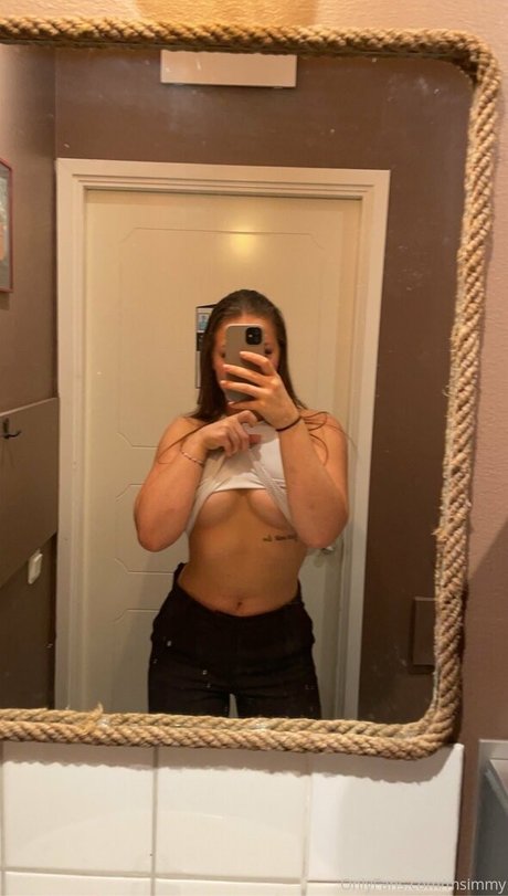 Tindra Imhauser exclusive star img