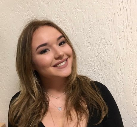 Julia F art star photos