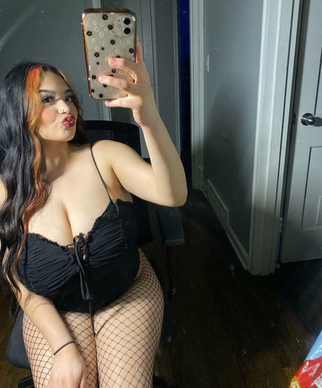 Dezerai Angel free star archive