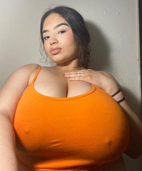 Dezerai Angel pornstar pretty gallery