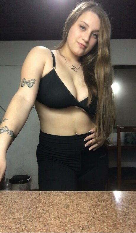 maiof naked model pics