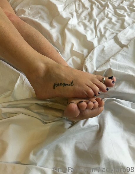 ladylara98 star nudes photo