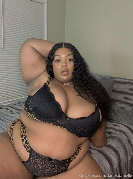 danekdanielle perfect pornstar photo