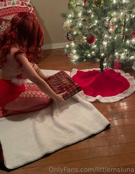 littlemsluna model best photo