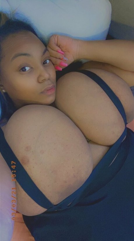 uncut onlyfans nude images