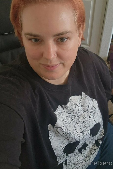 garnetxero model hot img