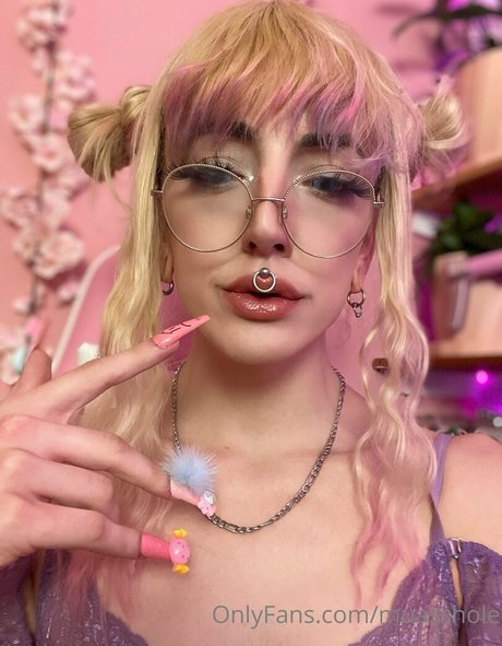 muasshole beautiful model picture