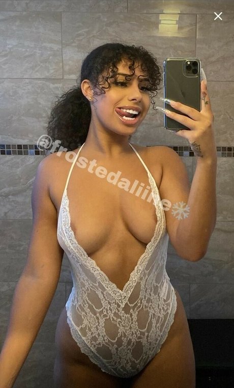 frostedaliine beautiful actress picture