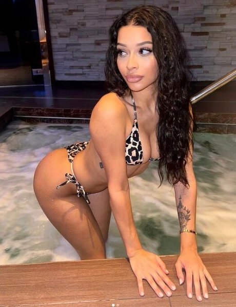 mariemercierr art pornstar pics