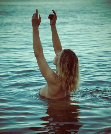 Sheila Mello star nudes images