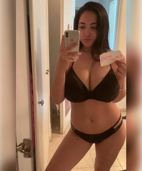 Busty Magazine star sexy galleries