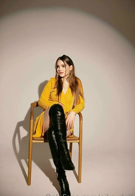 nika delf hd actress galleries