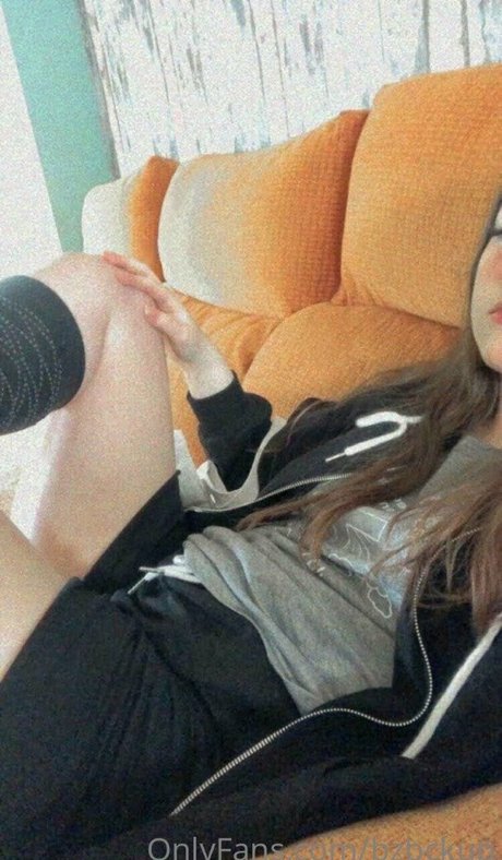 bzbkcup exclusive model images