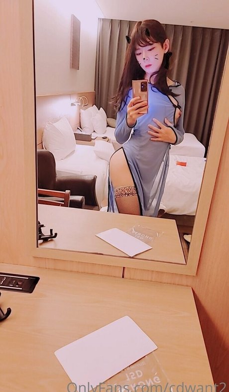 cdwant2 art model photos