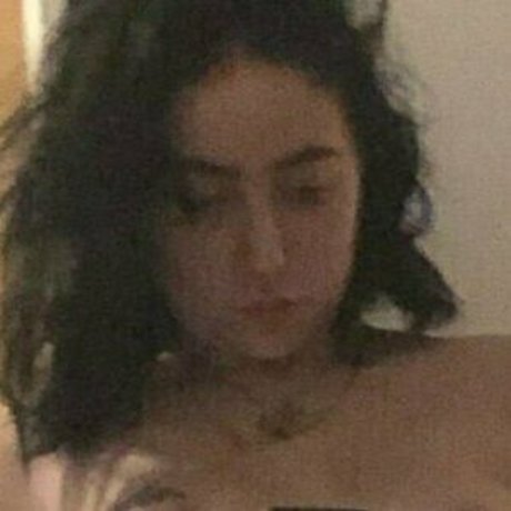 Tia Harmony nice model images