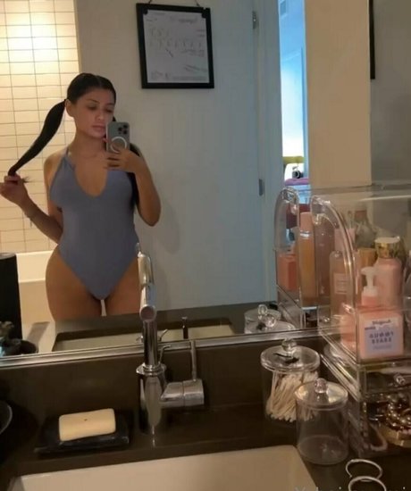 yahairayumi model high quality img