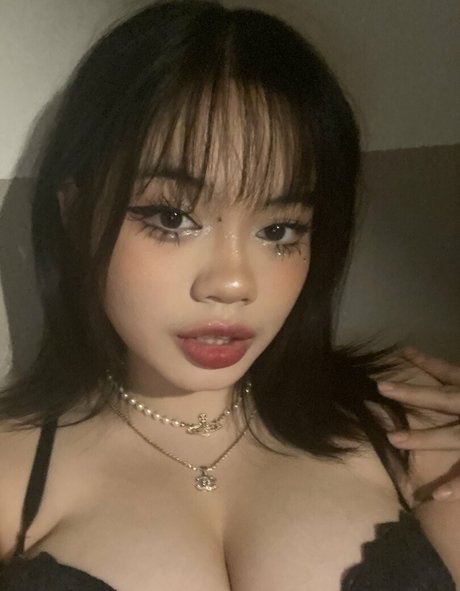 iadivinecomedie beautiful model photos