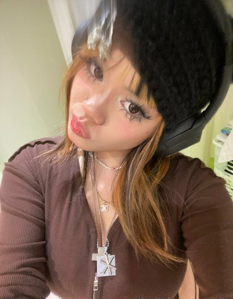 iadivinecomedie pornstar nudes gallery