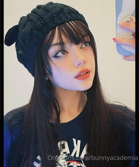 bunnyacademia pornstar picture