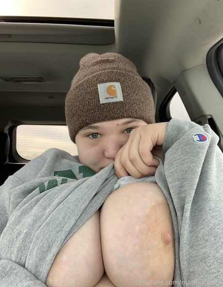 madisonbeck beautiful star pictures