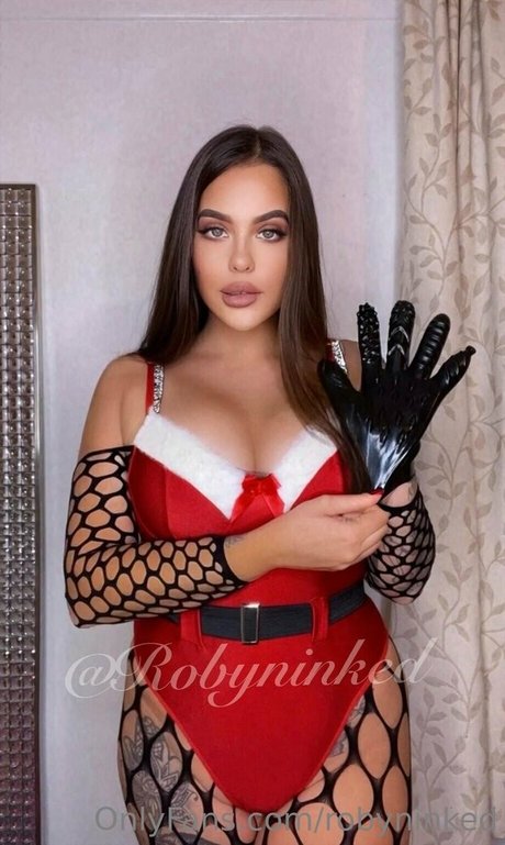 robyninked naked actress photo