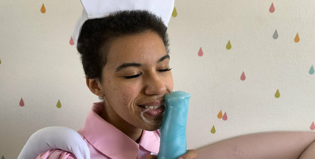 HoneyVulture perfect model pics