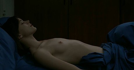 Stacy Martin xxx pornstar photo