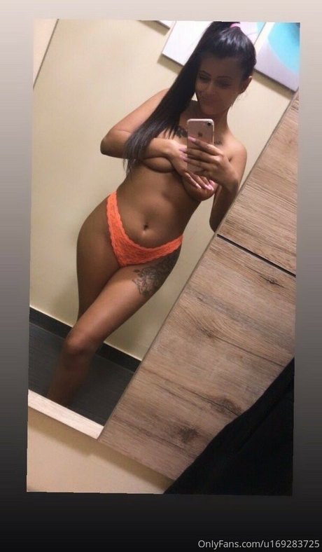 Berki Loretta exclusive pornstar galleries