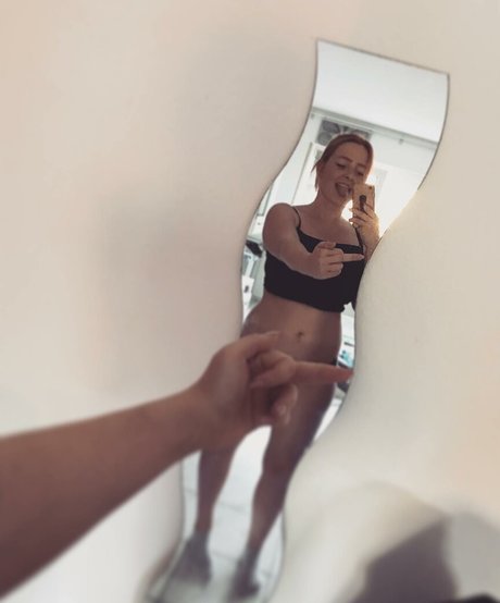 Sarah Neuhaus star sex galleries