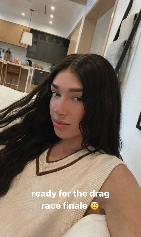 James Charles nice actress photo