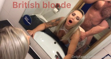 hotsluttymilf model pornographic photos