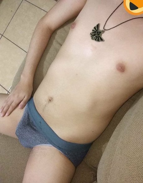 blueandredmask star nude images