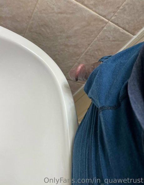 in quawetrust model sexy images