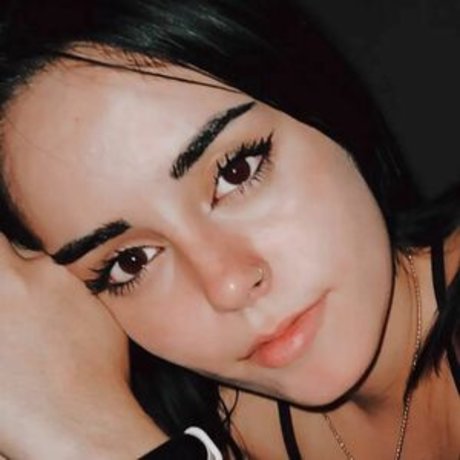 Martina Santos nude actress pictures