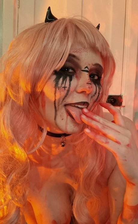 CosplayShino model porn photos