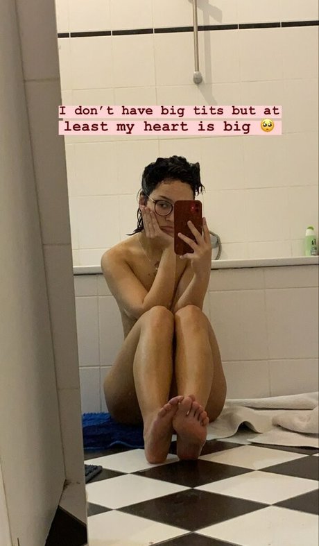 aestheticnsfwvibes naked pornstar images