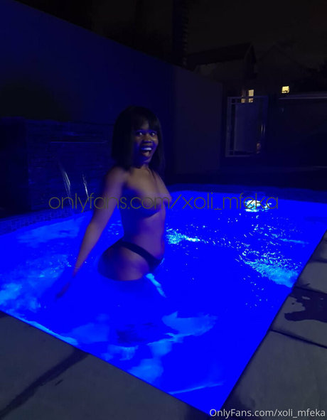 Xoli Mfeka model hd pic