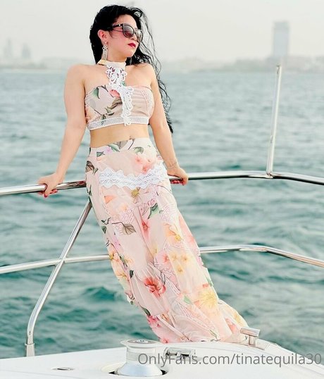 tinatequila30 naked actress gallery