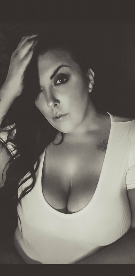 wildflower babe pornstar hd galleries