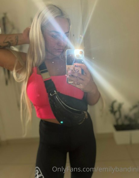 emilybandini best model images