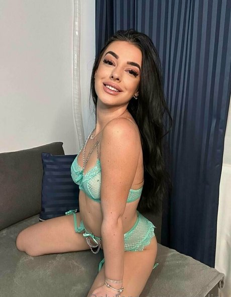 rosssaline nudes model gallery