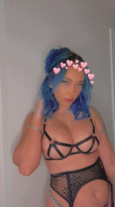 asian sister onlyfans beautiful image